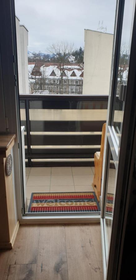 Apartament Zakopane Utrzymany W Stylu Goralskiej Chaty Exterior photo