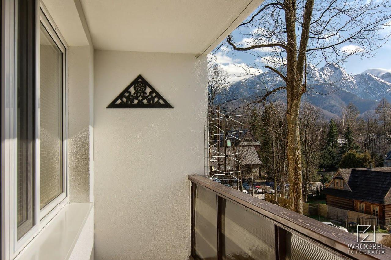 Apartament Zakopane Utrzymany W Stylu Goralskiej Chaty Exterior photo